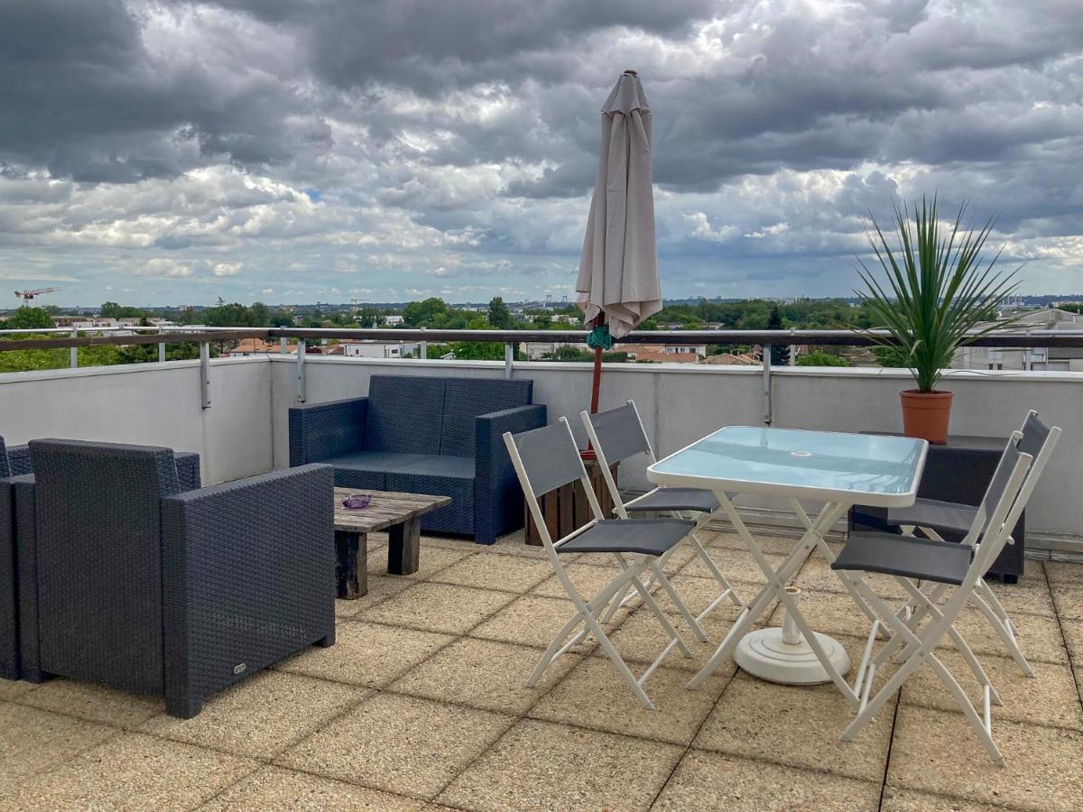 Proche Bordeaux Appartement 75 M2 Rooftop Bruges Exterior photo